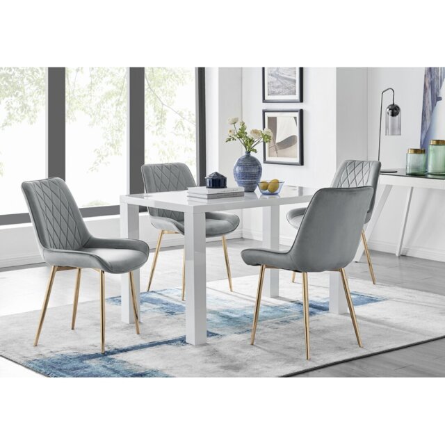 Scottsmoor Dining Set with 4 Chairs