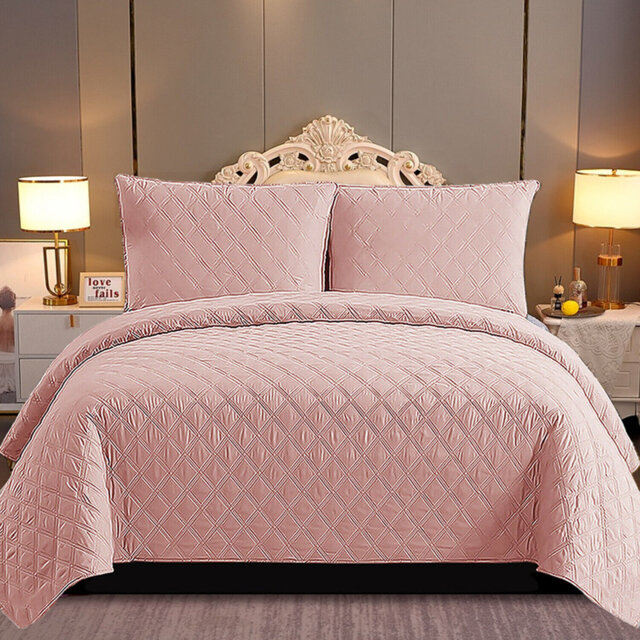 Polyester Solid Colour Bedspread with Pillow Shams Included