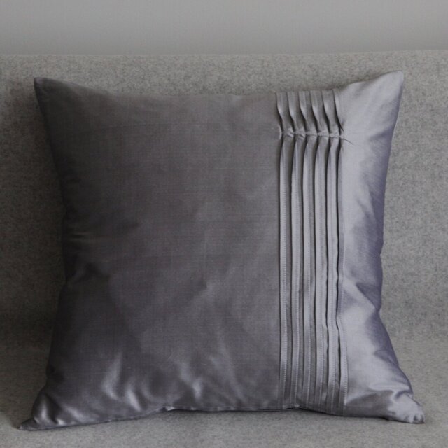 Sweetbriar Silk Cushion with Filling
