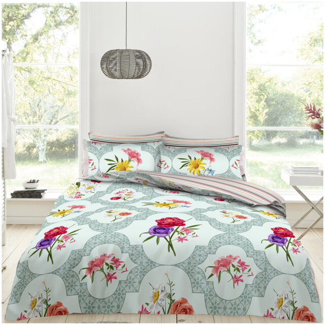 Decorative Floral Polycotton Bedding Set with Duvet Cover Fitted Sheet Pillowcases Soft Bedding Cotton Blend Complete Bedding Set