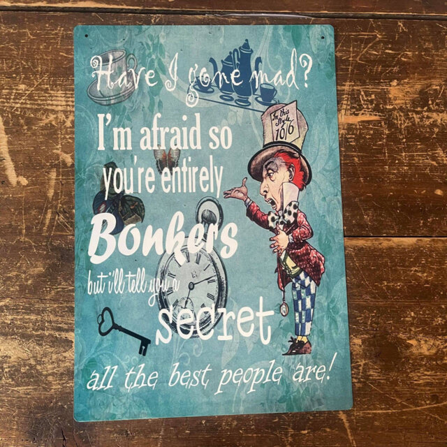 Alice in Wonderland Entirely Bonkers Wall DÃ©cor