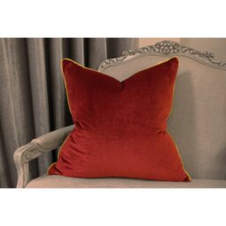 Square Cushion