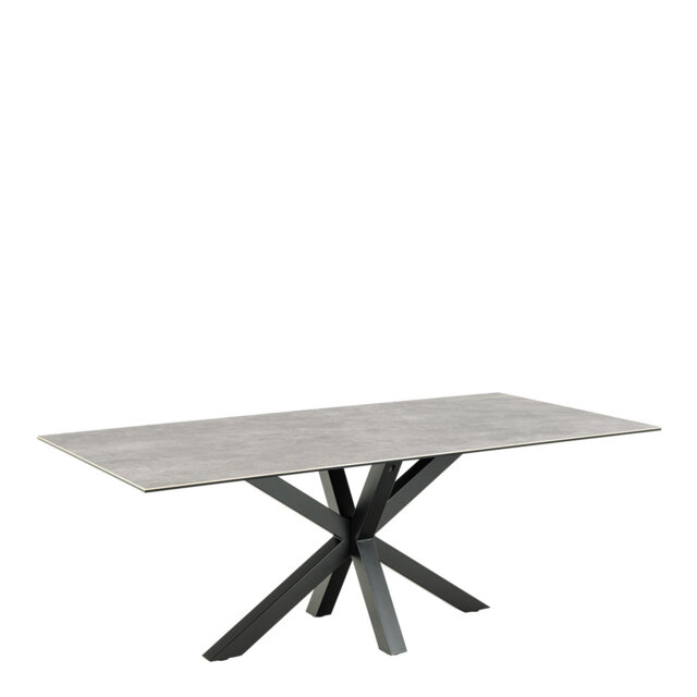 Harrisonburg Dining Table