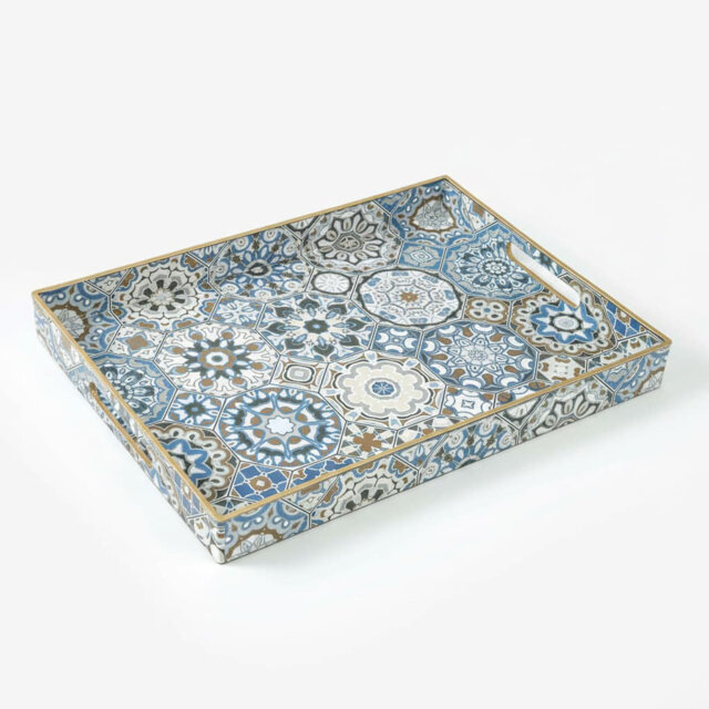 Tray