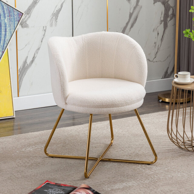Armchair with white faux fur metal legs