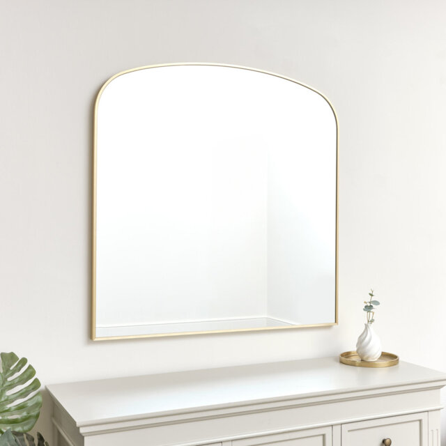 Berneil Metal Curved Mirror