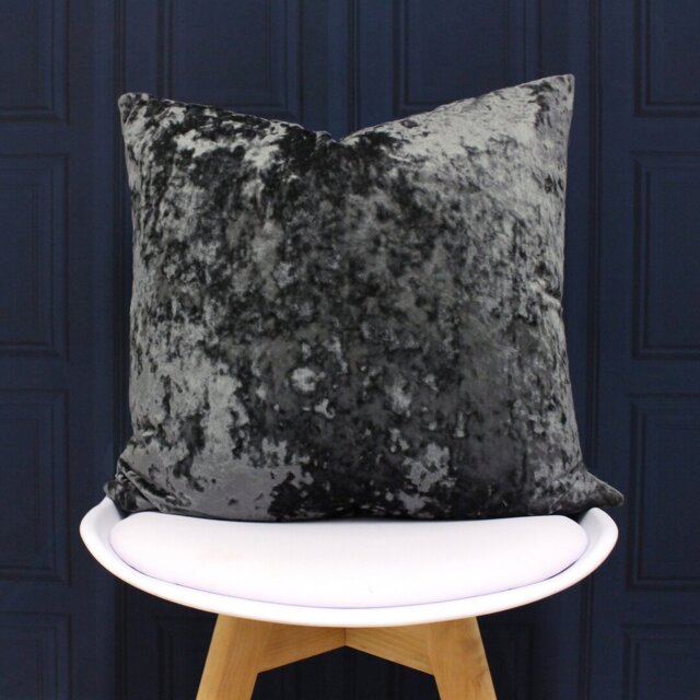 Naperville Square Cushion