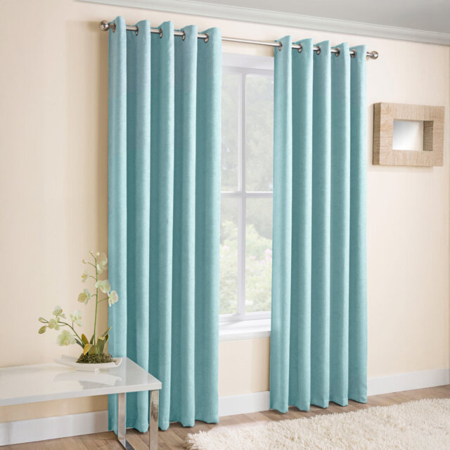 Biller Eyelet Thermal Light Reducing Curtain