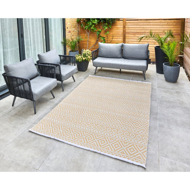 Gali Geometric Indoor / Outdoor Area Rug