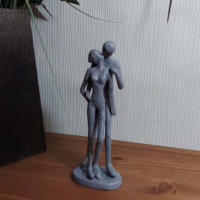 Conor COUPLE IN EMBRACE Iron Figurine 18cm