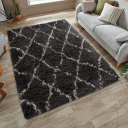Hornell Geometric Grey/Ivory Area Rug