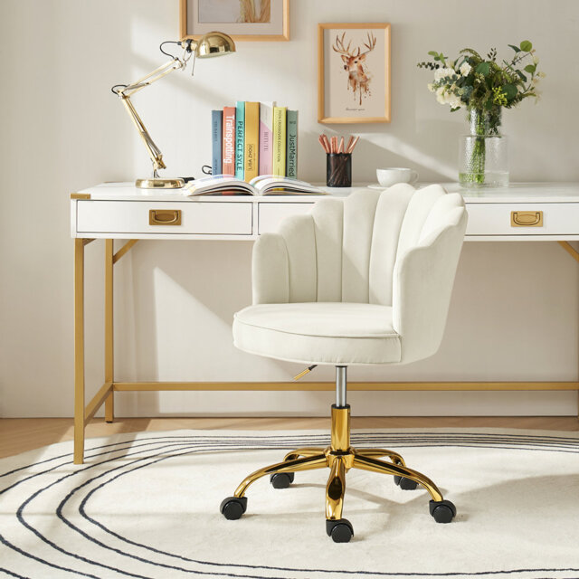 Rasnick 53cm W Modern Velvet Swivel Tufted Office Chair