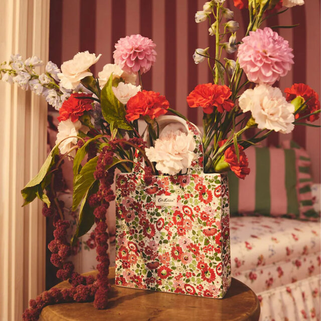 Cath Kidston Red Floral Ceramic Hand Bag Vase