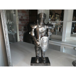 Oxyoke Suit of Armor Figurine