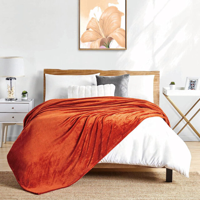 Amett Flannel Fleece Blanket