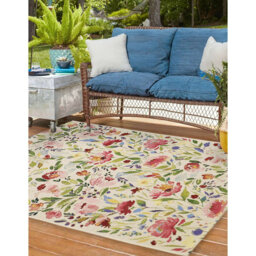 Cogburn Floral Jacquard Indoor / Outdoor Area Rug