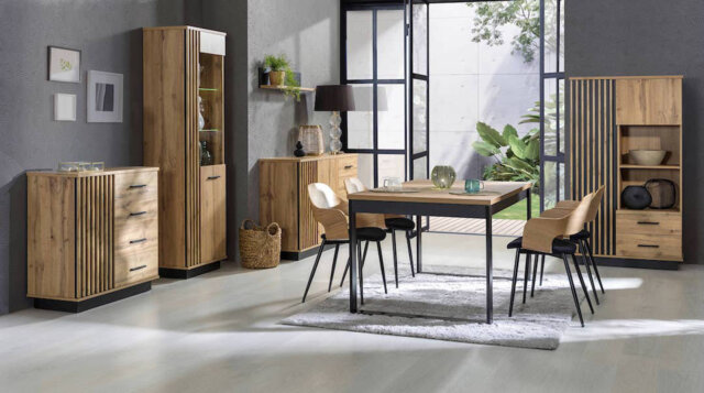 Adallyn Extendable Metal Base Dining Table