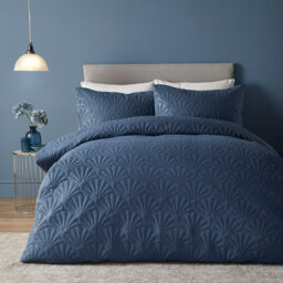 Cavali Polyester Solid Colour Duvet Cover Set with Pillowcases Included