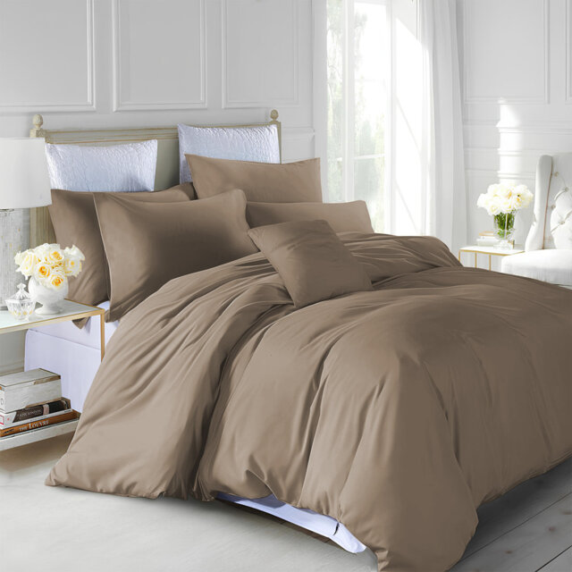Marnisha Microfiber Duvet Cover Set with Pillowcases Included
