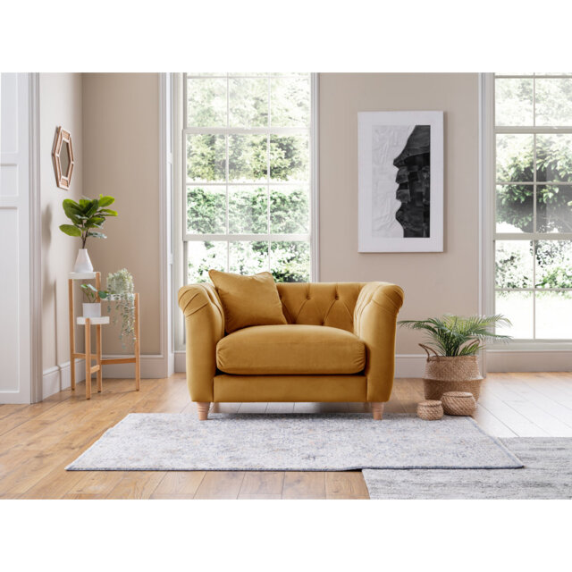 Noelia Chesterfield  Velvet  Armchair