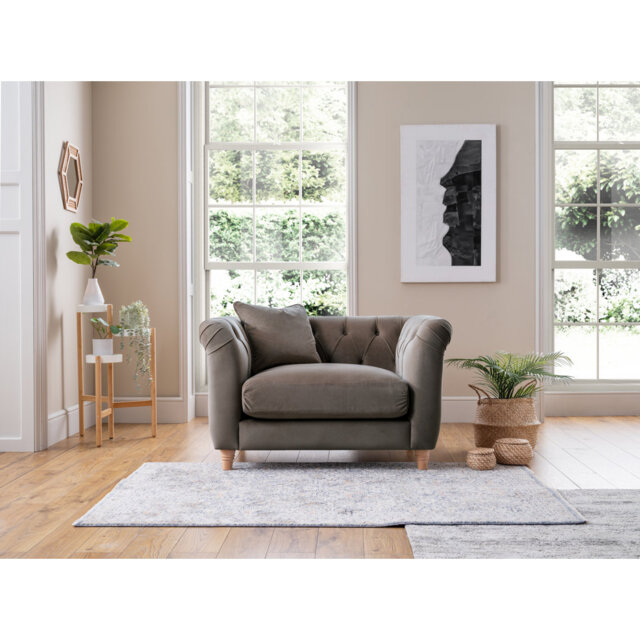 Noelia Chesterfield  Velvet  Armchair