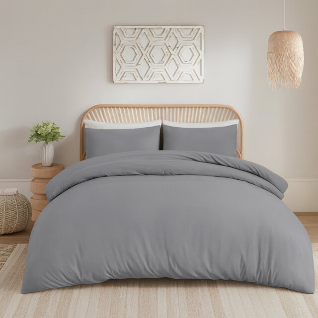 Aspire Homeware Hotel Quality 3 Piece Dyed Duvet Bedding Set with Pillowcases for Soft and Elegant Sleep