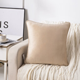 Bartlet Square Cushion