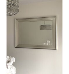 Hildigard Mirror