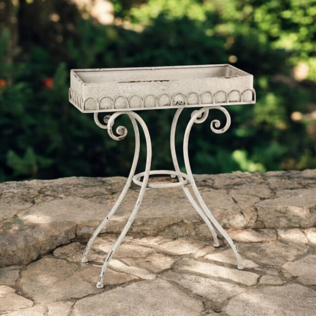 Metal Plant Stand