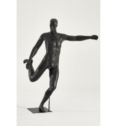Anakarina People Statue