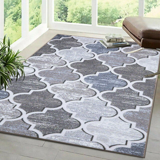 Achillee Geometric Indoor / Outdoor Area Rug