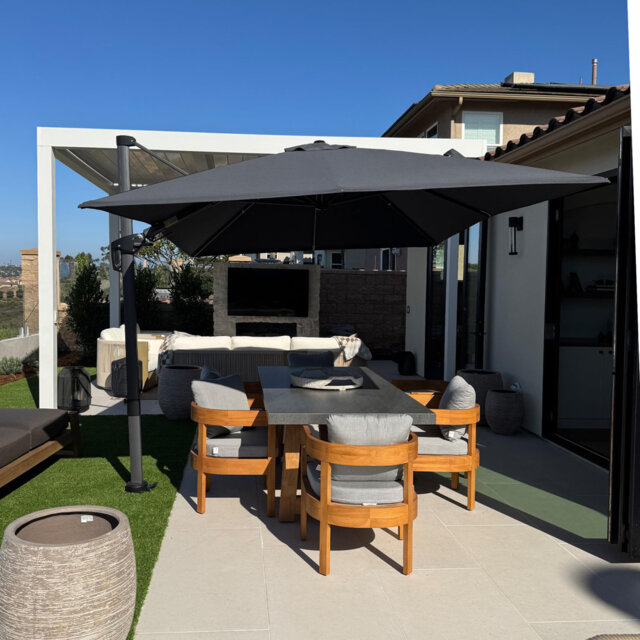 360Â° Rotation 3.4m x 2.4m Rectangular Cantilever Parasol
