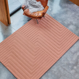 Xandra Hand Tufted Wool Pink Rug
