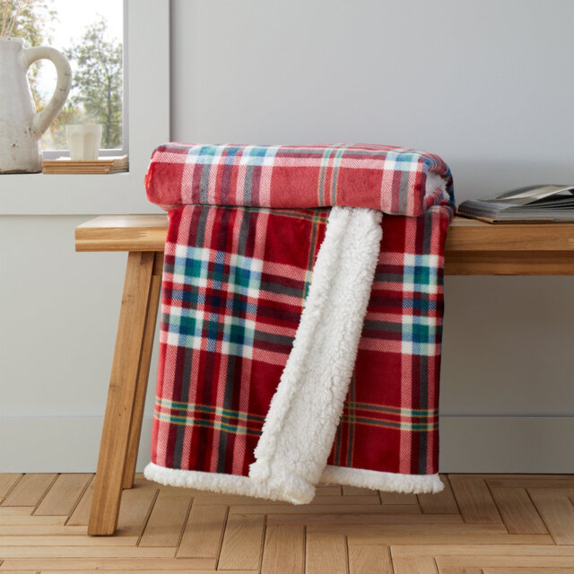 Cosy Kelso Check Blanket Throw