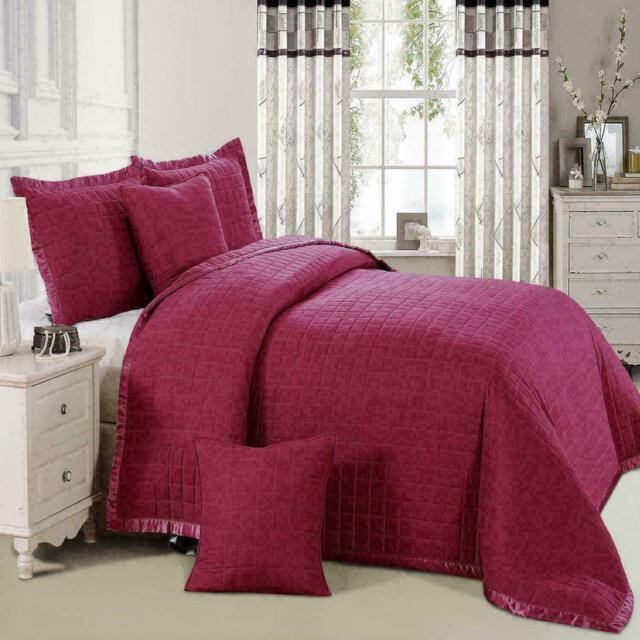 Liannys Throw Blanket