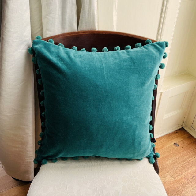 Reisman Square Cushion