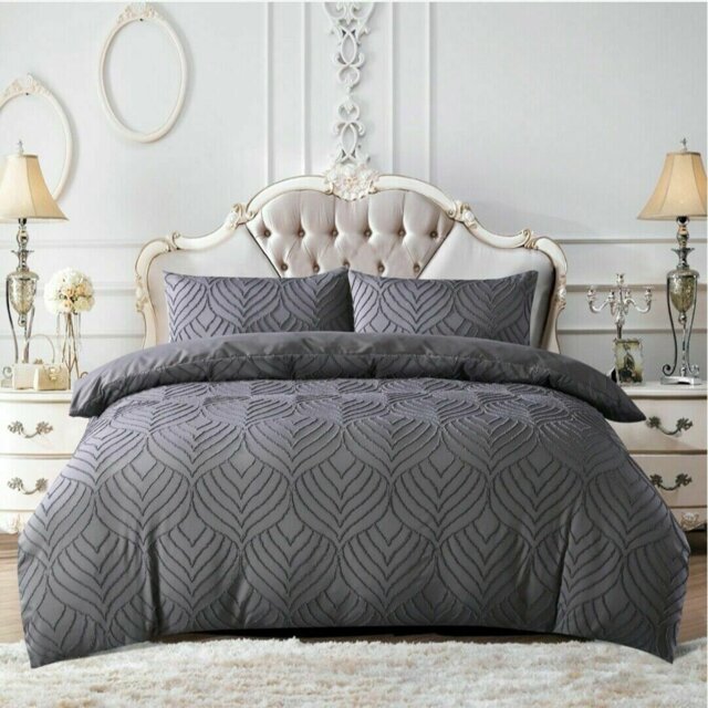 Garnes Polyester Damask Duvet Cover Set with Pillowcases Included