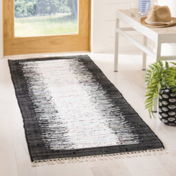 Ceniceros Hand Hooked Cotton Ivory/Black Rug