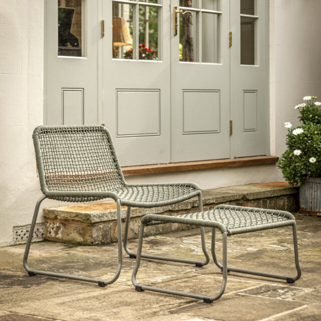 Akya Outdoor Lounge Chair with Footstool