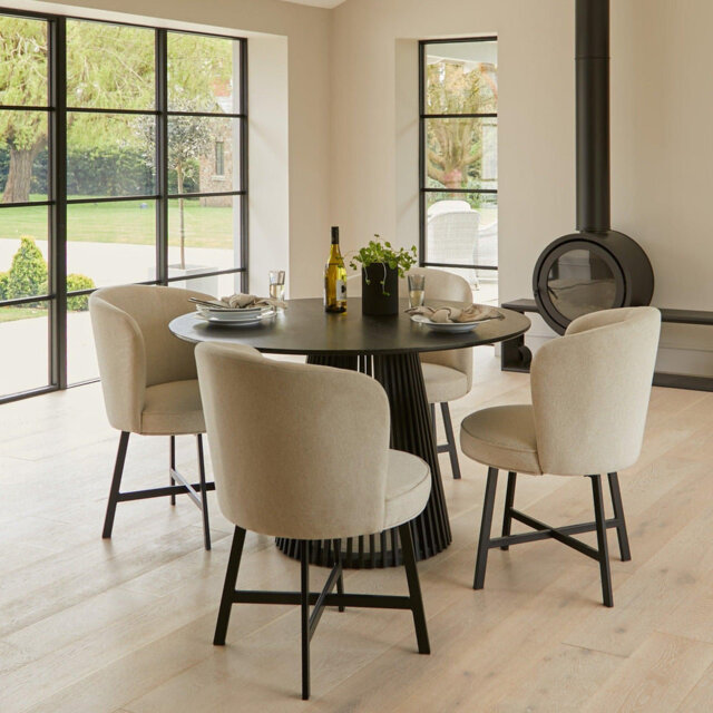 Hopley 4 - Person Dining Set