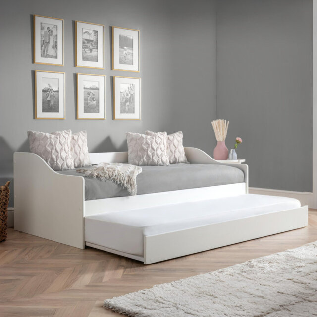 Arneson Daybed