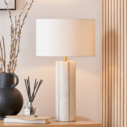 Venetia 46.5 white and green single with USB and Outlet