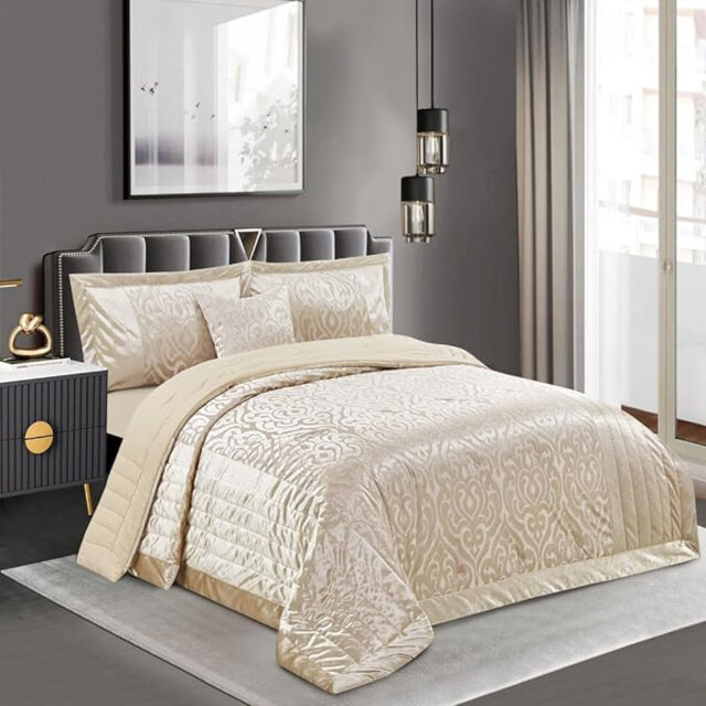 Bollara Damask Bedspread with Pillow Shams Included
