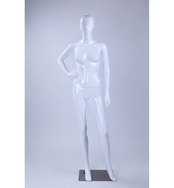 Aniek People Statue