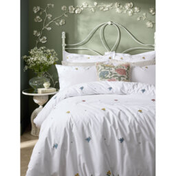 Royal Embroidery Multi 200 Thread Count Oxford Pillowcase Pair