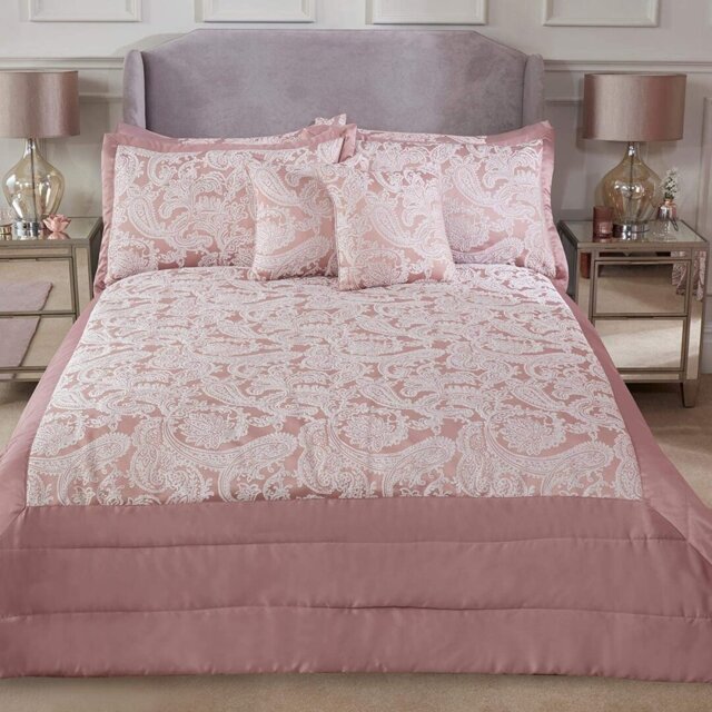 Engleman Polyester Paisley Bedspread with Pillow Shams