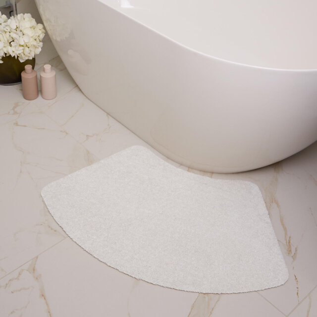 My Mat Soft Bathroom Curve bath mat