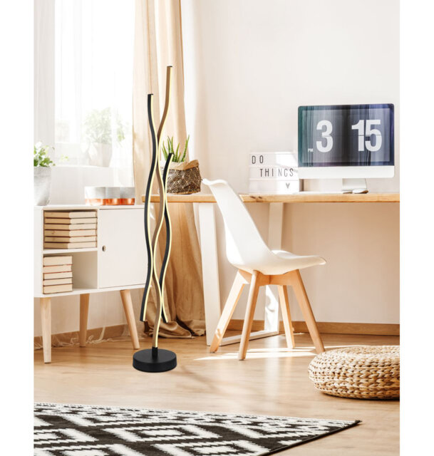 Chenaya 135cm LED Novelty Floor Lamp