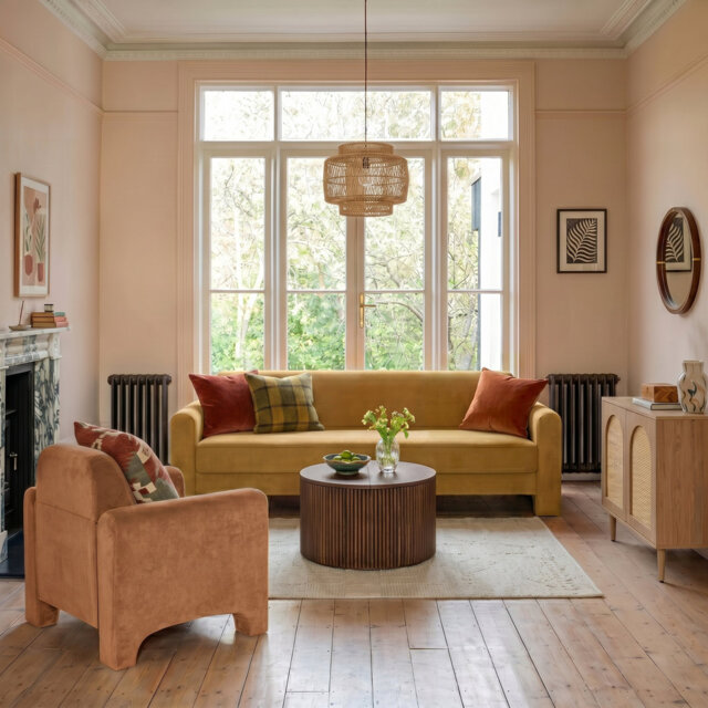 Werts 2-Piece Living Room Set with Sofa And Armchairs