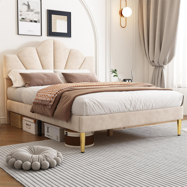 Akershus Upholstered Bed